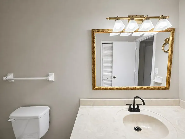 125 Mossland Dr — Photo 19