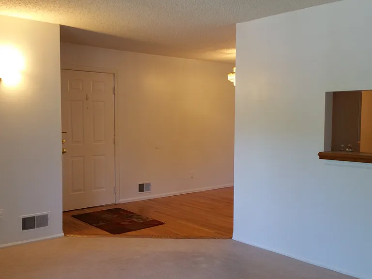 1138 Sycamore Ln — Photo 14