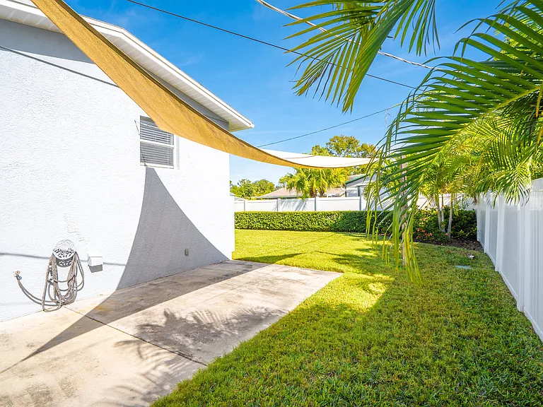 4420 W Fair Oaks Ave — Photo 32