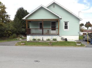 270 Pinnacle View Rd, Bluefield, WV 24701