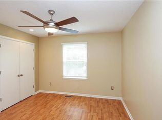 11705 Slater St, Overland Park, KS 66210