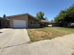 7221 Crawford St, Winton, CA 95388