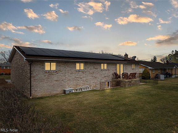 5th image of 2436 Alexander Mnr W