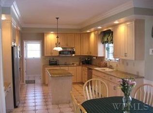 9 Wittmann Dr, Katonah, NY 10536