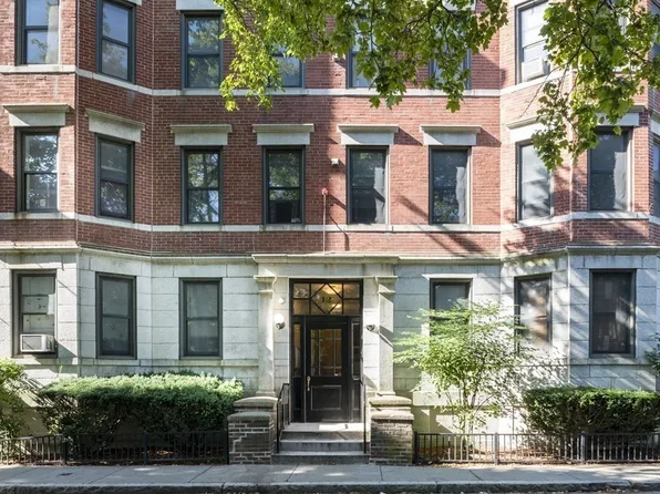 12 Prince St APT 8, Cambridge, MA 02139