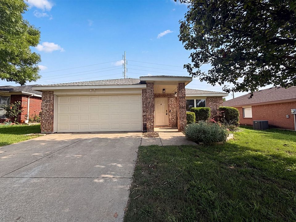 1st image of 2324 Glenhaven Dr