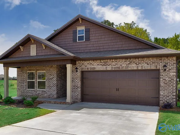 14141 Parliament Ct, Athens, AL 35613