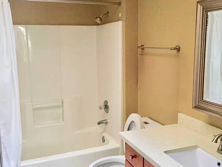 16847 SE 47th Way — Photo 16