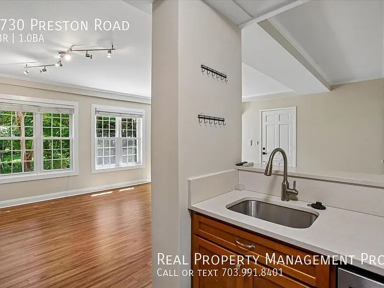1730 Preston Rd — Photo 12