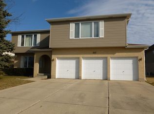 317 Dee Ct APT C, Bloomingdale, IL 60108