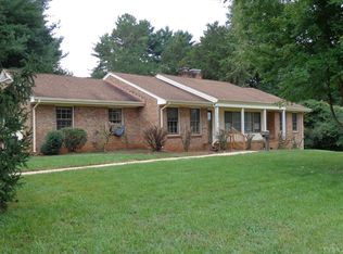 5810 Apache Ln, Lynchburg, VA 24502