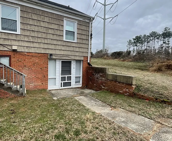 901 Marilyn Dr #B — Photo 1