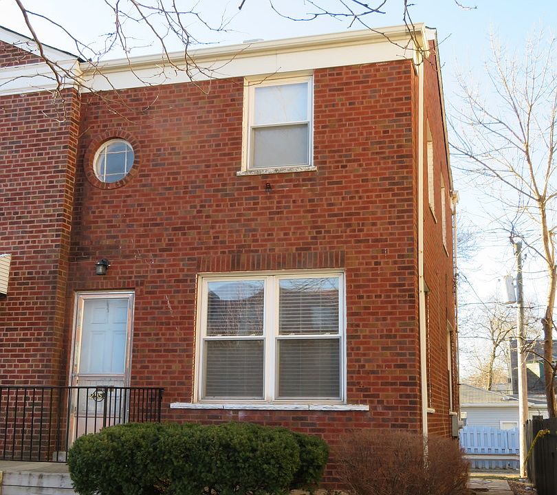 1st image of 2953 W 87th St