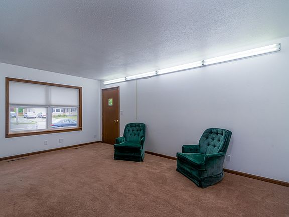 3rd image of 1230-1232 24th St