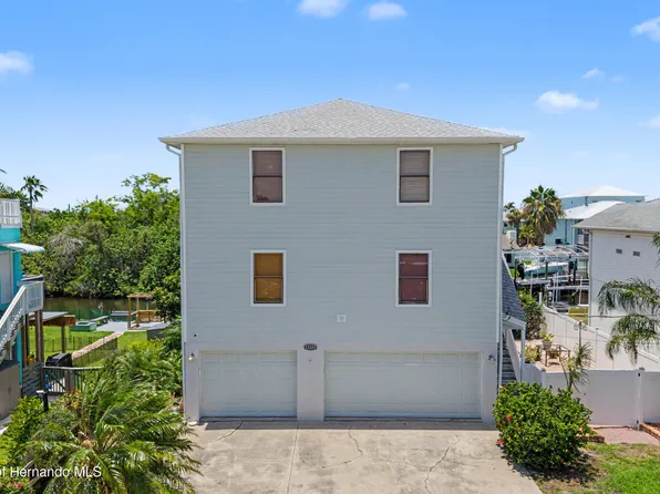 13337 Susan Dr, Hudson, FL 34667