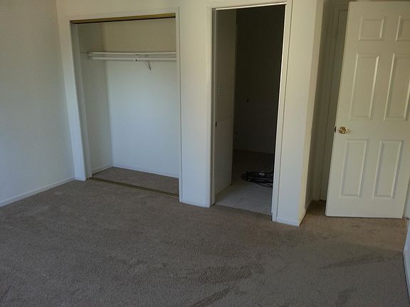 4th image of 428 E Cypress Ave APT D