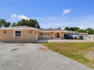 4306 Thonotosassa Rd, Plant City, FL 33565