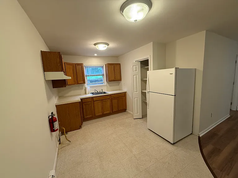 78 Gaston Ave #1 — Photo 6