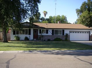 2914 W Cornell Ave, Visalia, CA 93277