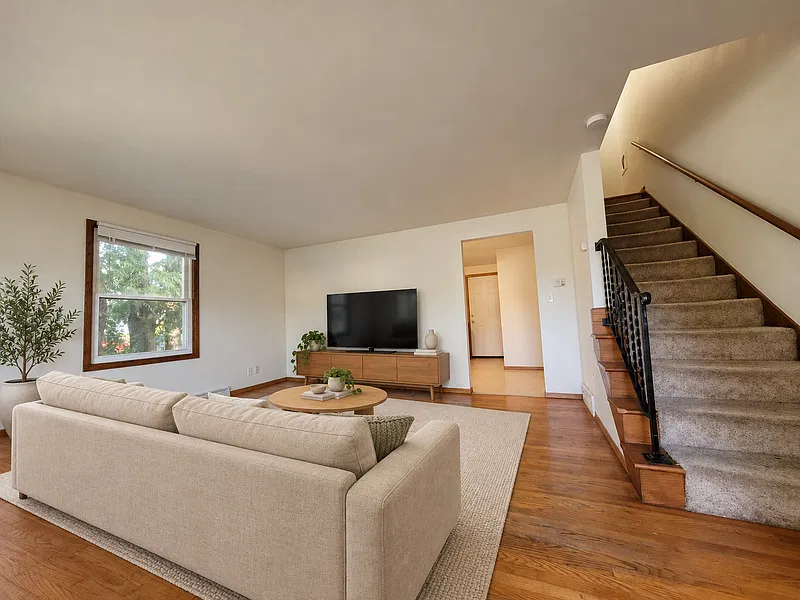 3 bed, 1.5 bath, $1,399 — Photo 2