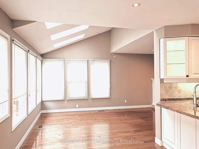 68 Lehman Cres — Photo 11