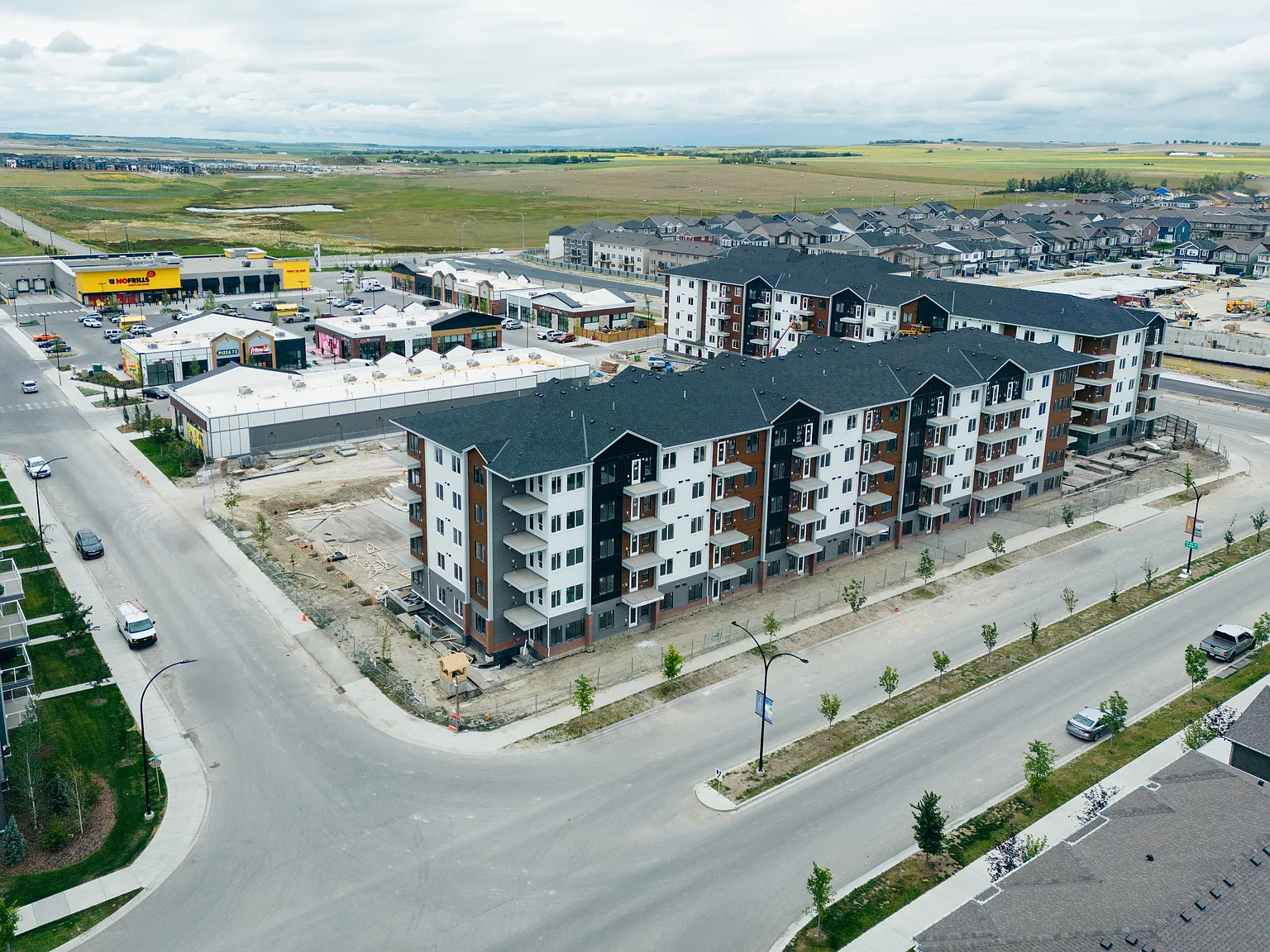Jovie Apartments — Photo 2