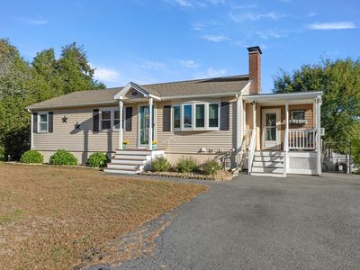 35 Memorial Dr, Methuen, MA, 01844