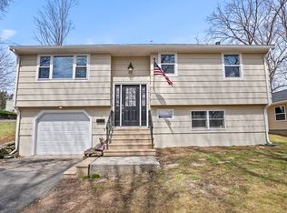 5 Watson St, Spencer, MA 01562