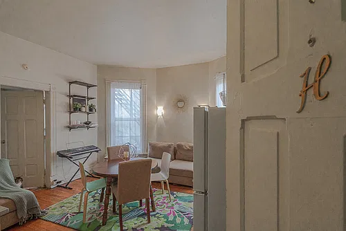 Floor plan 130-132 E Gorham St - H