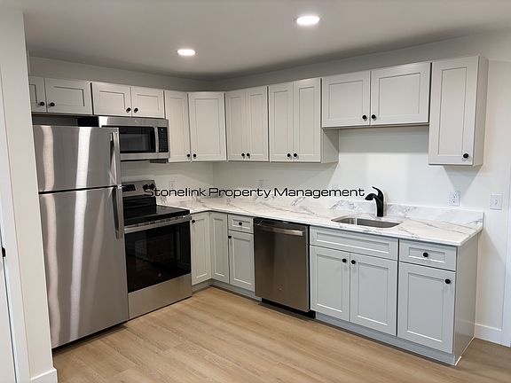 2nd image of 265 Manton Ave #210