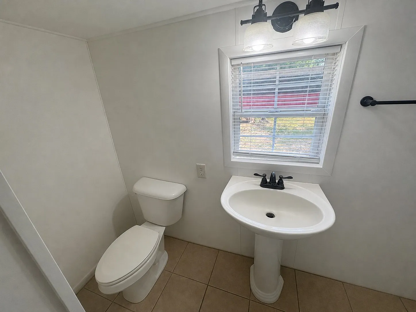 1 bed, 1.0 bath, 600 sqft, $800 — Photo 4