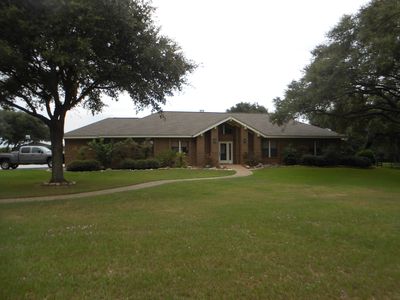 1111 Winslow Dr, Alleyton, TX, 78935