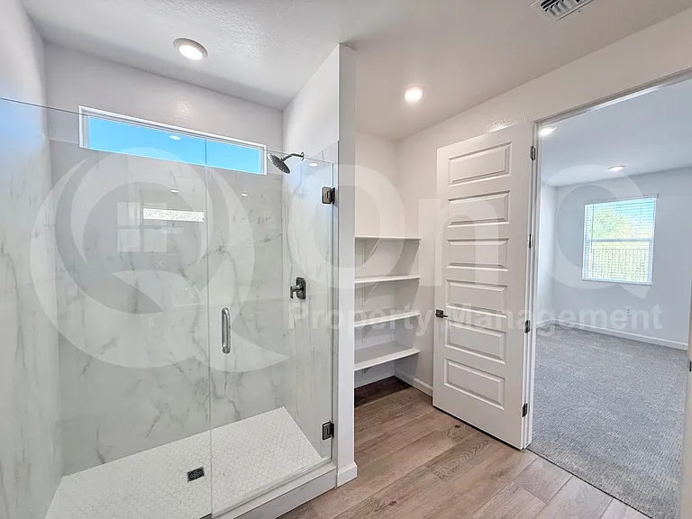 10042 S 23rd Ln — Photo 30