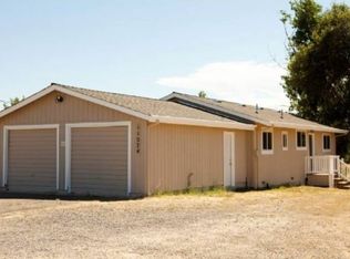 11274 Quartz Hill Rd, Redding, CA 96003