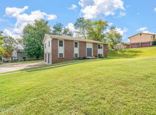 10808 Dineen Dr, Knoxville, TN 37934