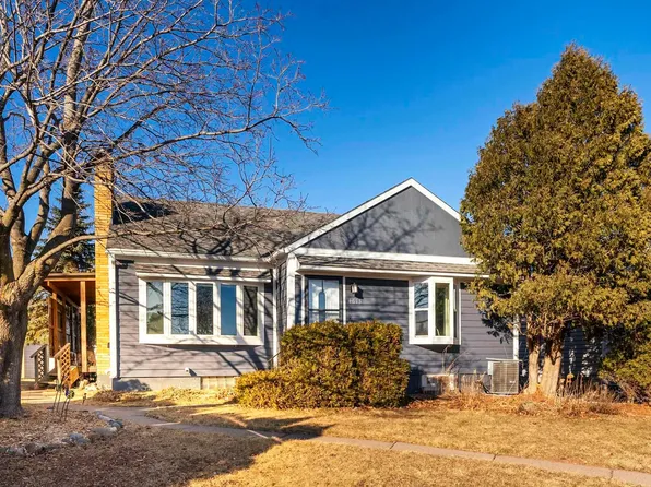 4613 Oneida St, Duluth, MN 55804