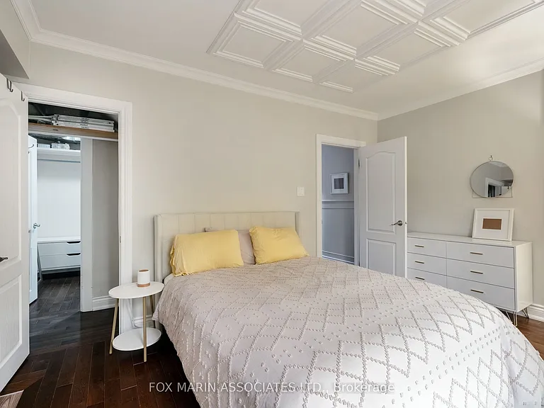31 Browning Ave — Photo 20