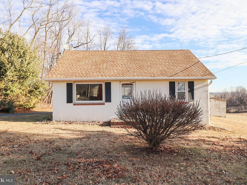 1st image of 153 Walnut Valley Ct