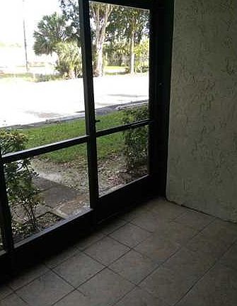 5th image of 4273 NW 89th Ave APT 103