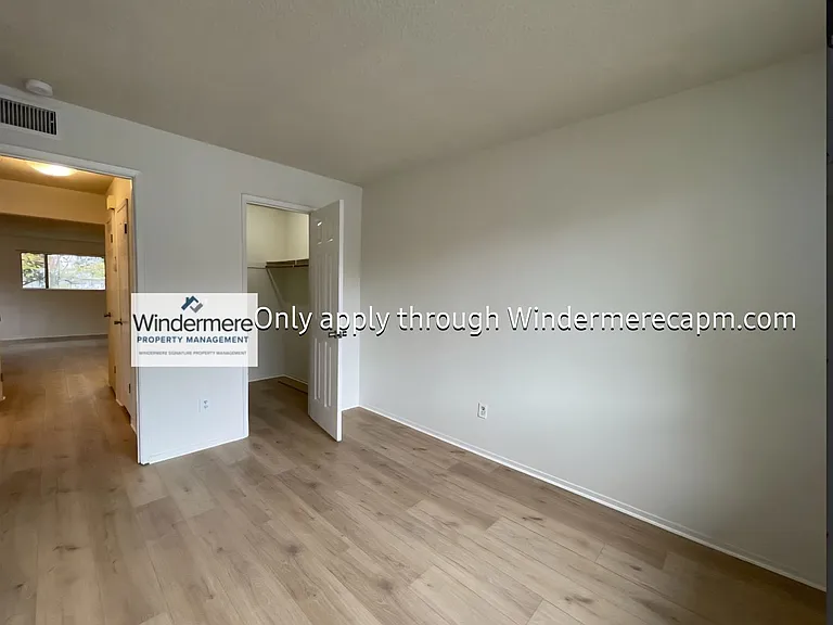 5600 Walerga Rd #4 — Photo 14