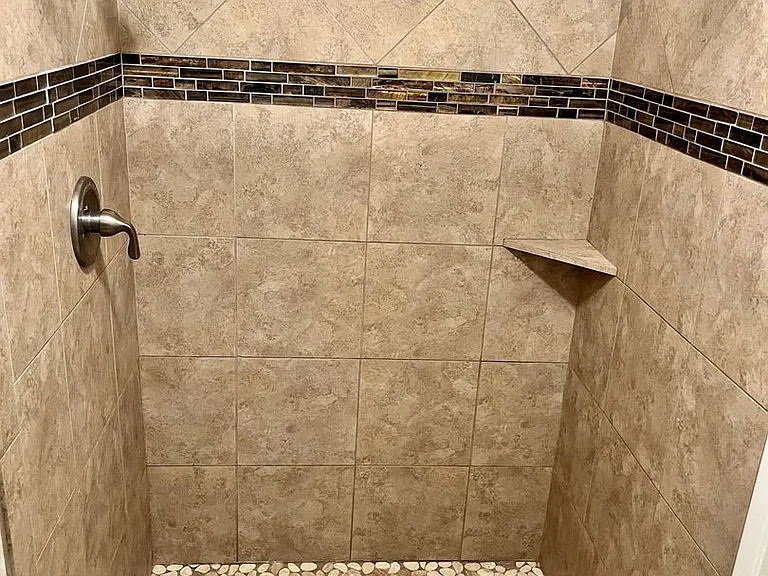 3352 W Harmont Dr #1 — Photo 22