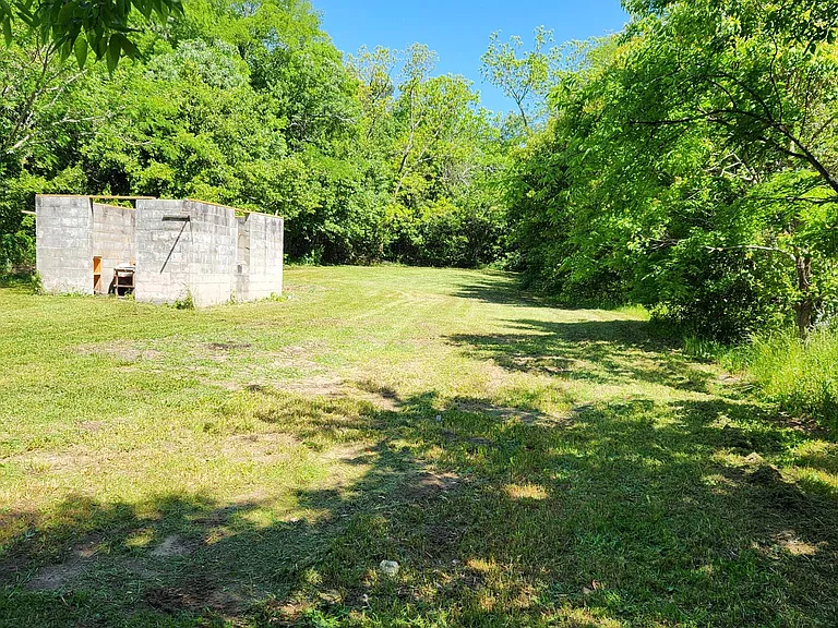 4057 Villa Ave — Photo 14