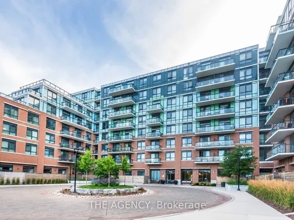 11611 Yonge St #226, Richmond Hill, ON L4E 1G2