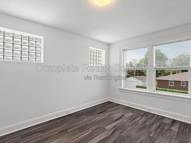 119 Eichelberger St #2E — Photo 6