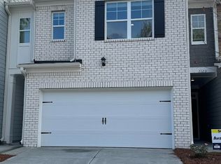 3311 Greyton Dr, Buford, GA 30519