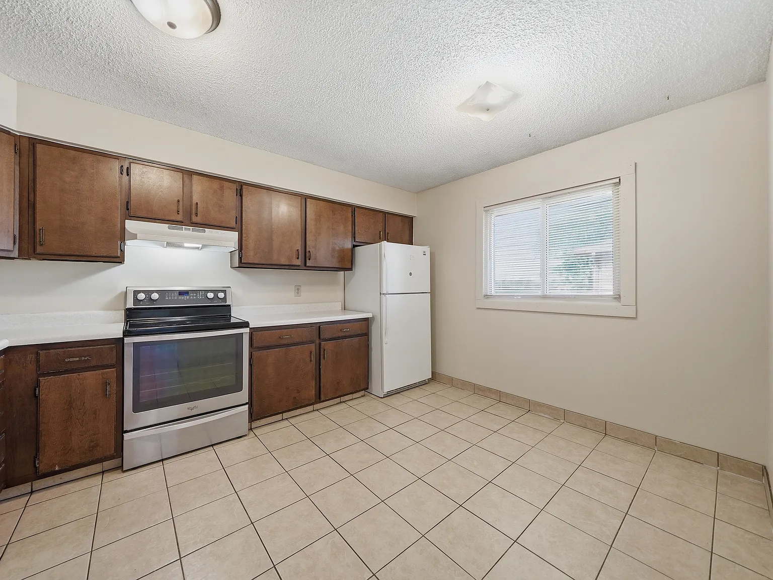 3516 Huntington Avenue — Photo 3