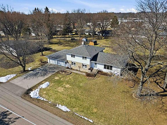 5th image of 1906 South CEDAR AVENUE