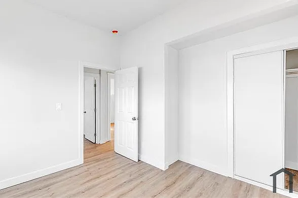 1618 E Vernon Ave — Photo 7