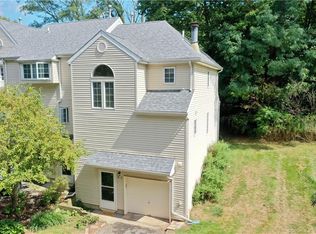 4 W Meadow Ln #1, Middletown, CT 06457