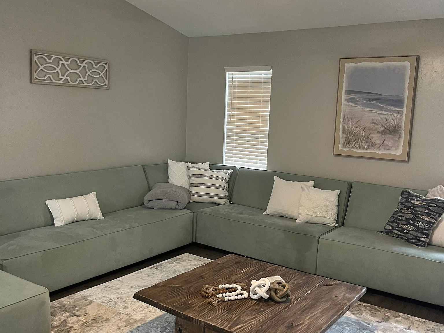 4 bed, 2001 sqft, $4,500 — Photo 4